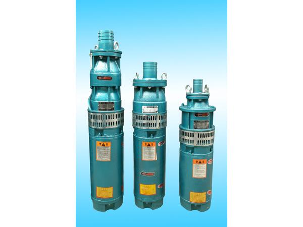 抗旱應急設備,噴灌機組較之單純的水泵更加節約水資源,能更快,更